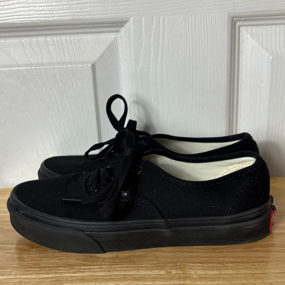 Vans Black Low-Top Canvas Kids Sneakers